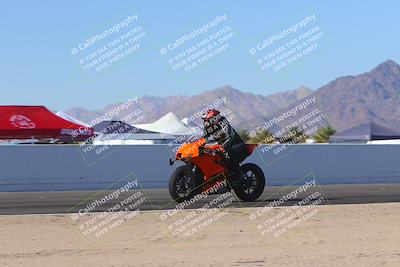media/Nov-06-2023-Moto Forza (Mon) [[ce023d0744]]/4-Beginner Group/Session 4 (Finish Line Checker)/